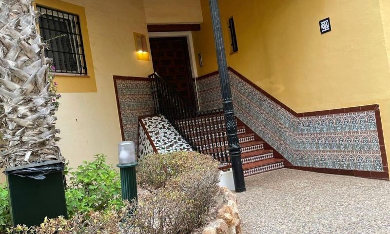 3 Bed, 2 Bath, ApartmentFor Sale, Torrevieja, Alicante