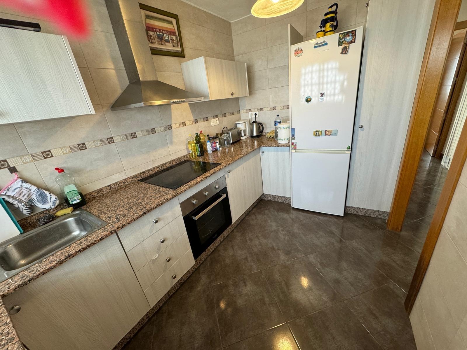 3 Bed, 1 Bath, ApartmentFor Sale, Torrevieja, Alicante