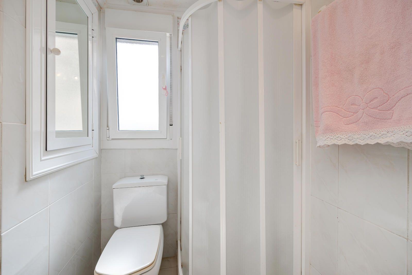 1 Bed, 1 Bath, ApartmentFor Sale, Torrevieja, Alicante