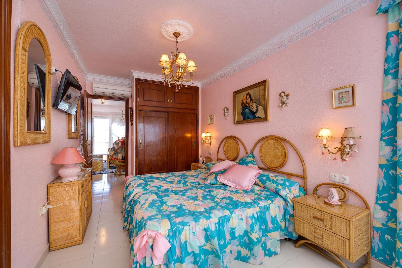 1 Bed, 1 Bath, ApartmentFor Sale, Torrevieja, Alicante