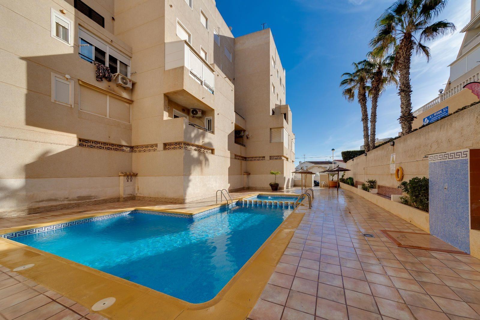 1 Bed, 1 Bath, ApartmentFor Sale, Torrevieja, Alicante