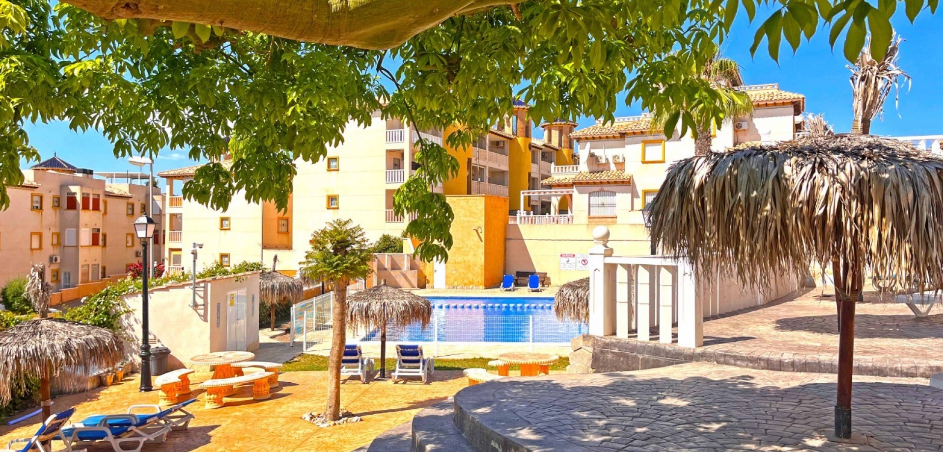 2 Bed, 1 Bath, ApartmentFor Sale, Orihuela Costa, Alicante