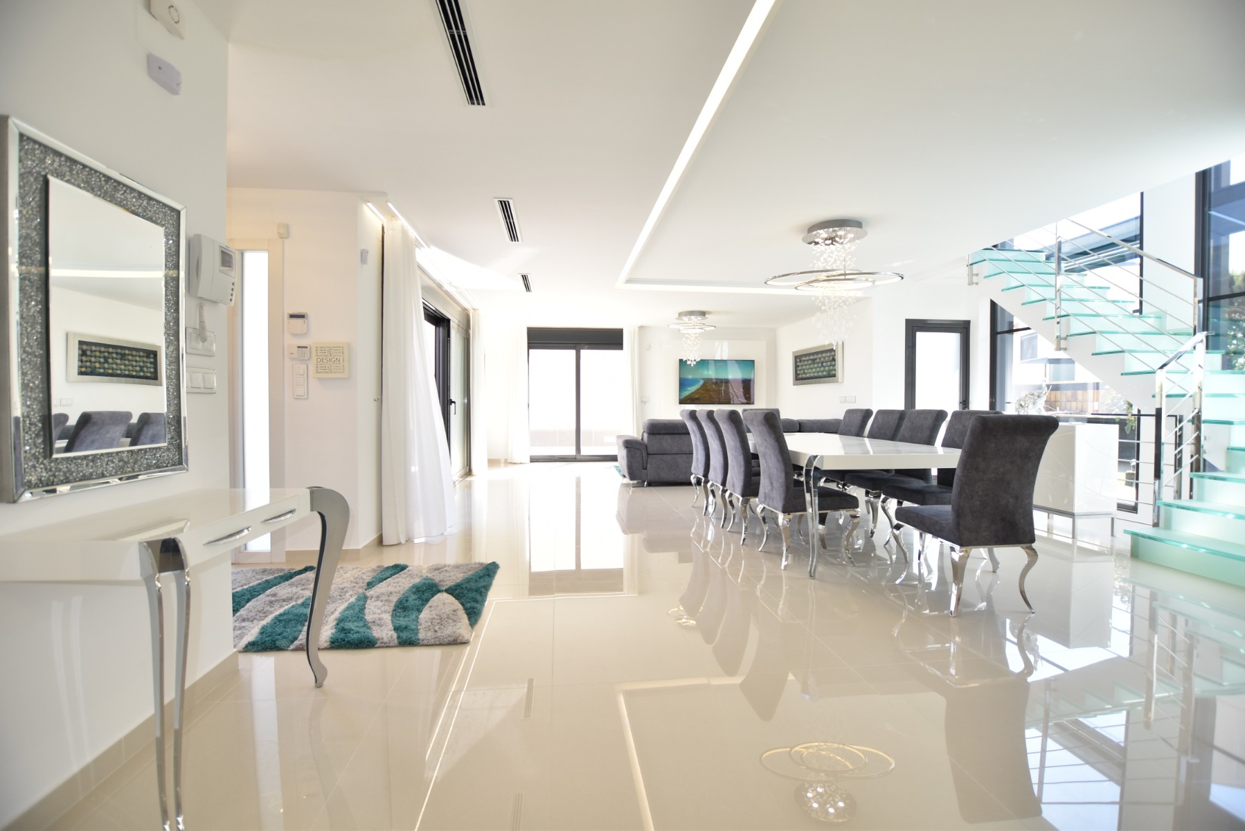 5 Bed, 3 Bath, HouseFor Sale, San Miguel de Salinas, Alicante