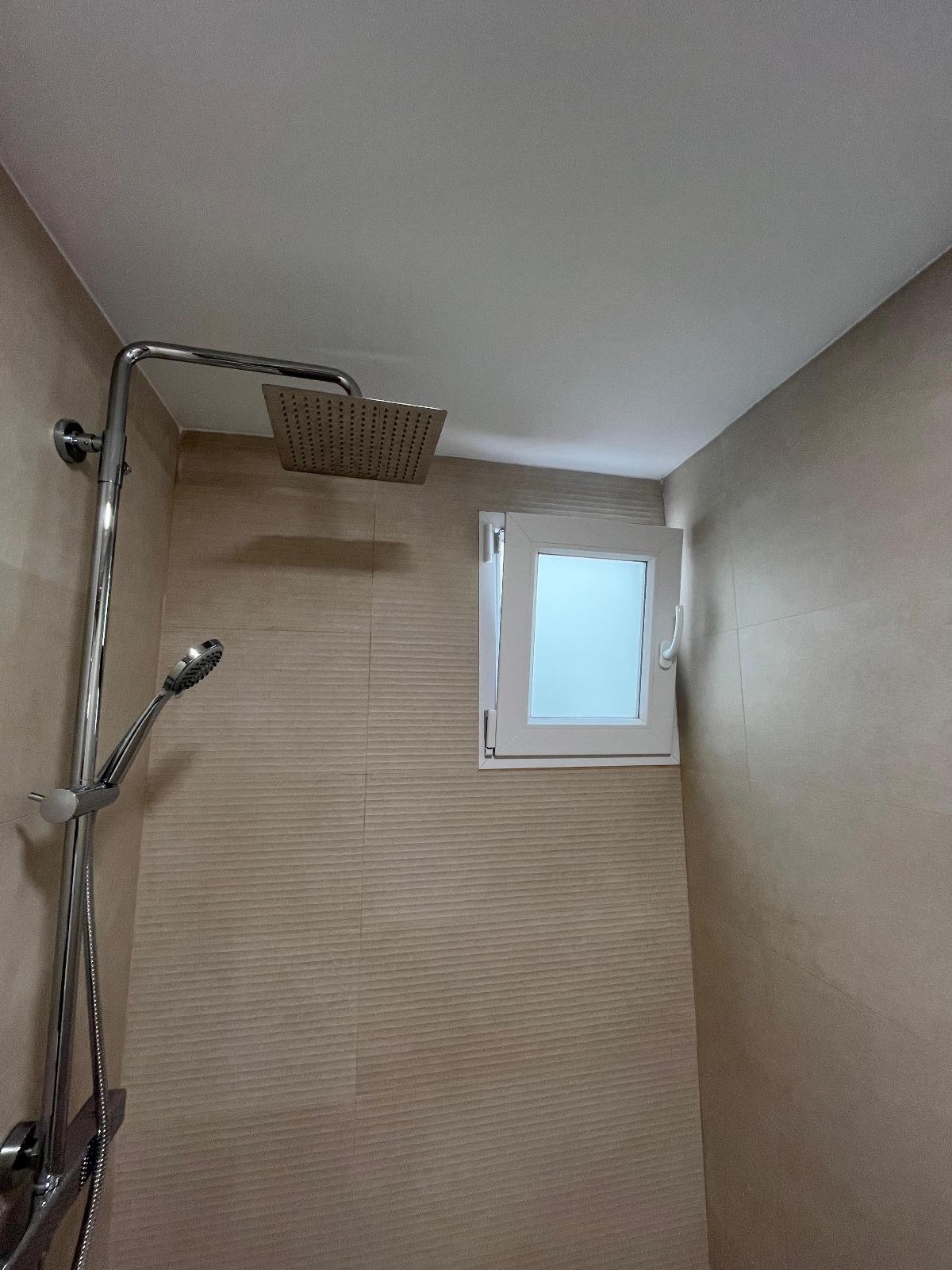 3 Bed, 2 Bath, ApartmentFor Sale, Torrevieja, Alicante