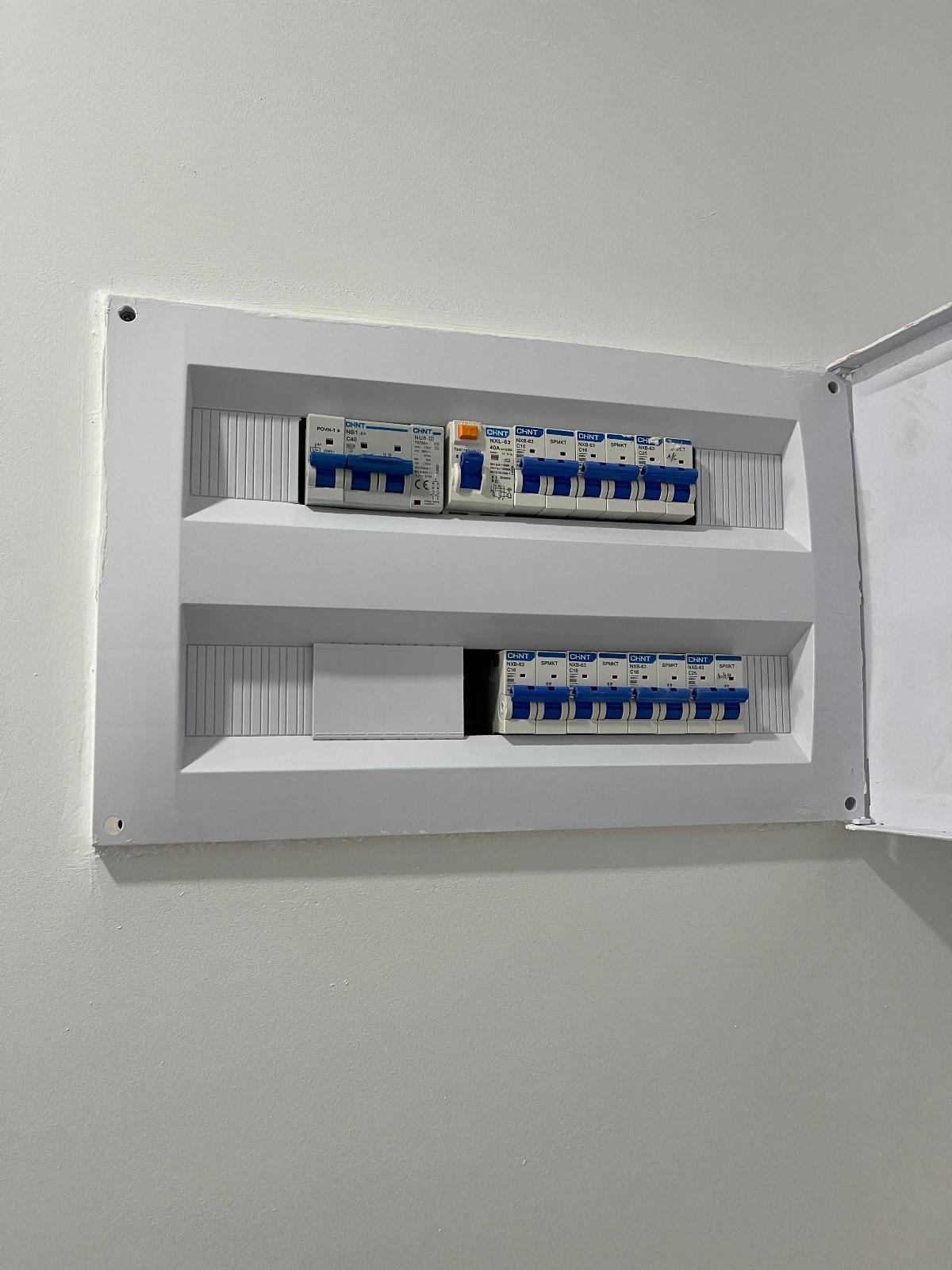 3 Bed, 2 Bath, ApartmentFor Sale, Torrevieja, Alicante