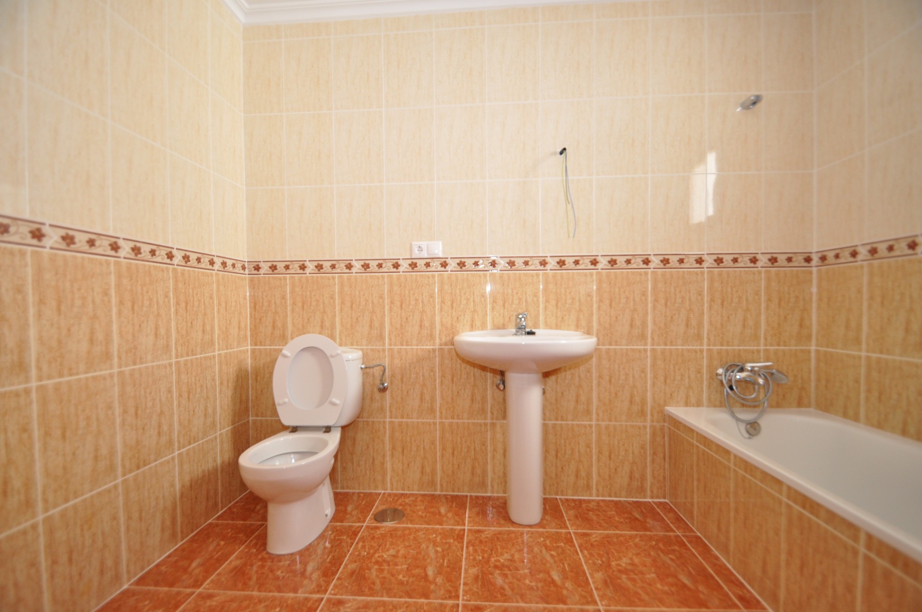 4 Bed, 2 Bath, HouseFor Sale, Pinoso, Alicante