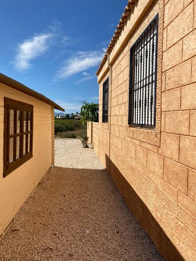 5 Bed, 4 Bath, HouseFor Sale, Albatera, Alicante