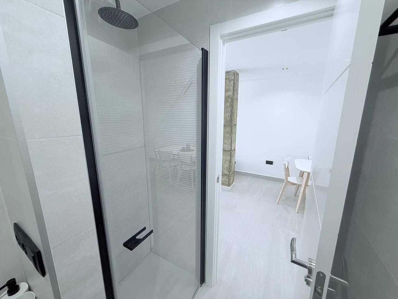 3 Bed, 2 Bath, ApartmentFor Sale, Torrevieja, Alicante