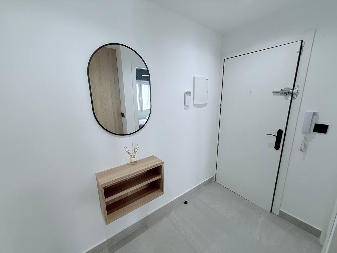 3 Bed, 2 Bath, ApartmentFor Sale, Torrevieja, Alicante