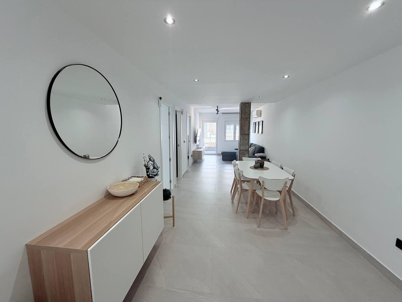 3 Bed, 2 Bath, ApartmentFor Sale, Torrevieja, Alicante