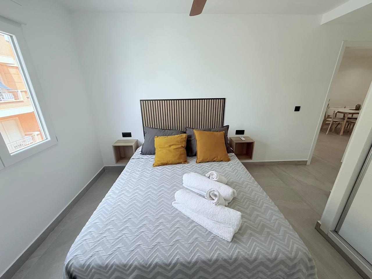 3 Bed, 2 Bath, ApartmentFor Sale, Torrevieja, Alicante