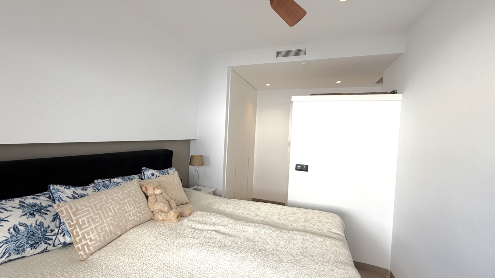 3 Bed, 2 Bath, ApartmentFor Sale, Pilar De La Horadada, Alicante