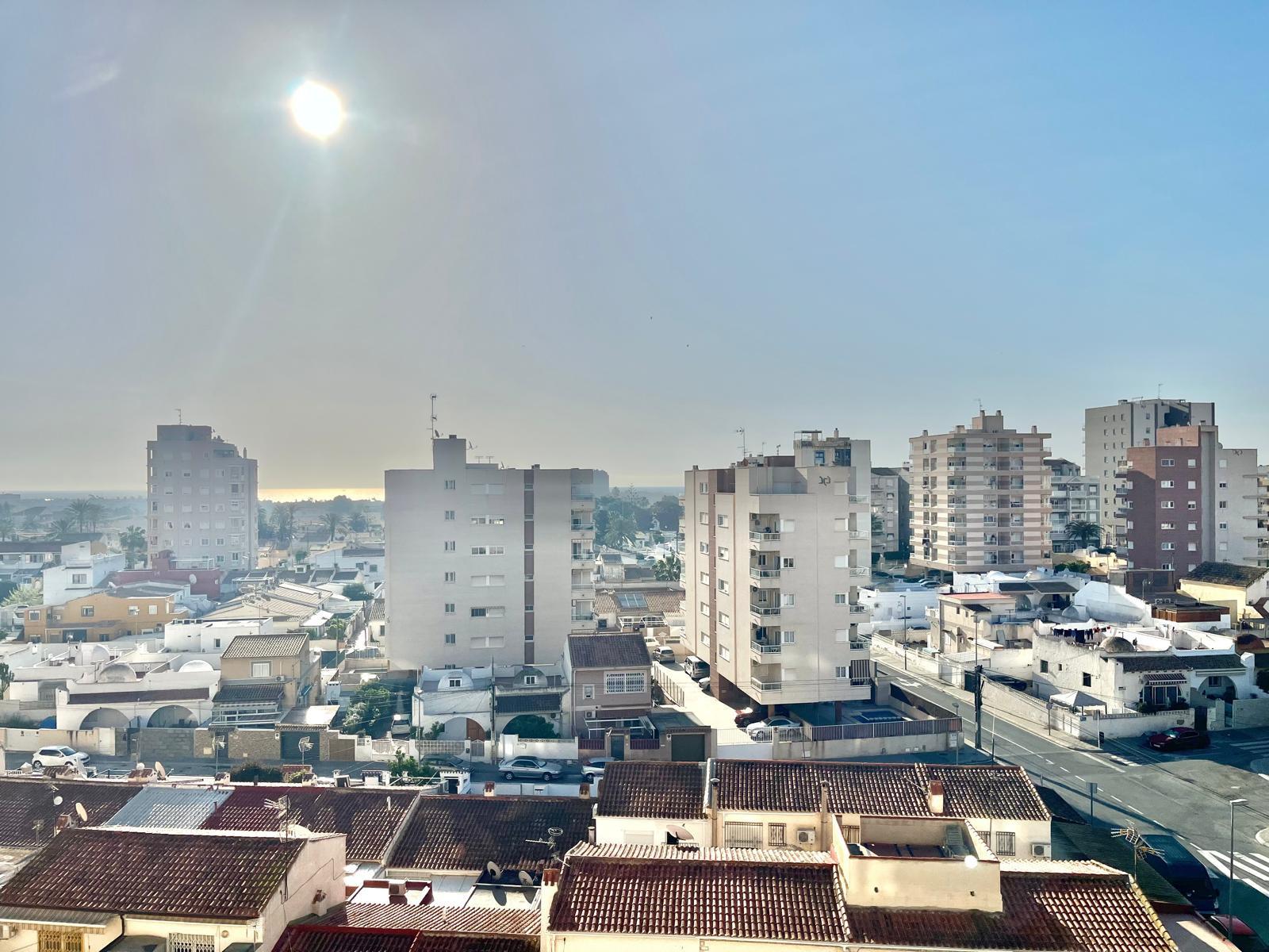 2 Bed, 1 Bath, ApartmentFor Sale, Torrevieja, Alicante