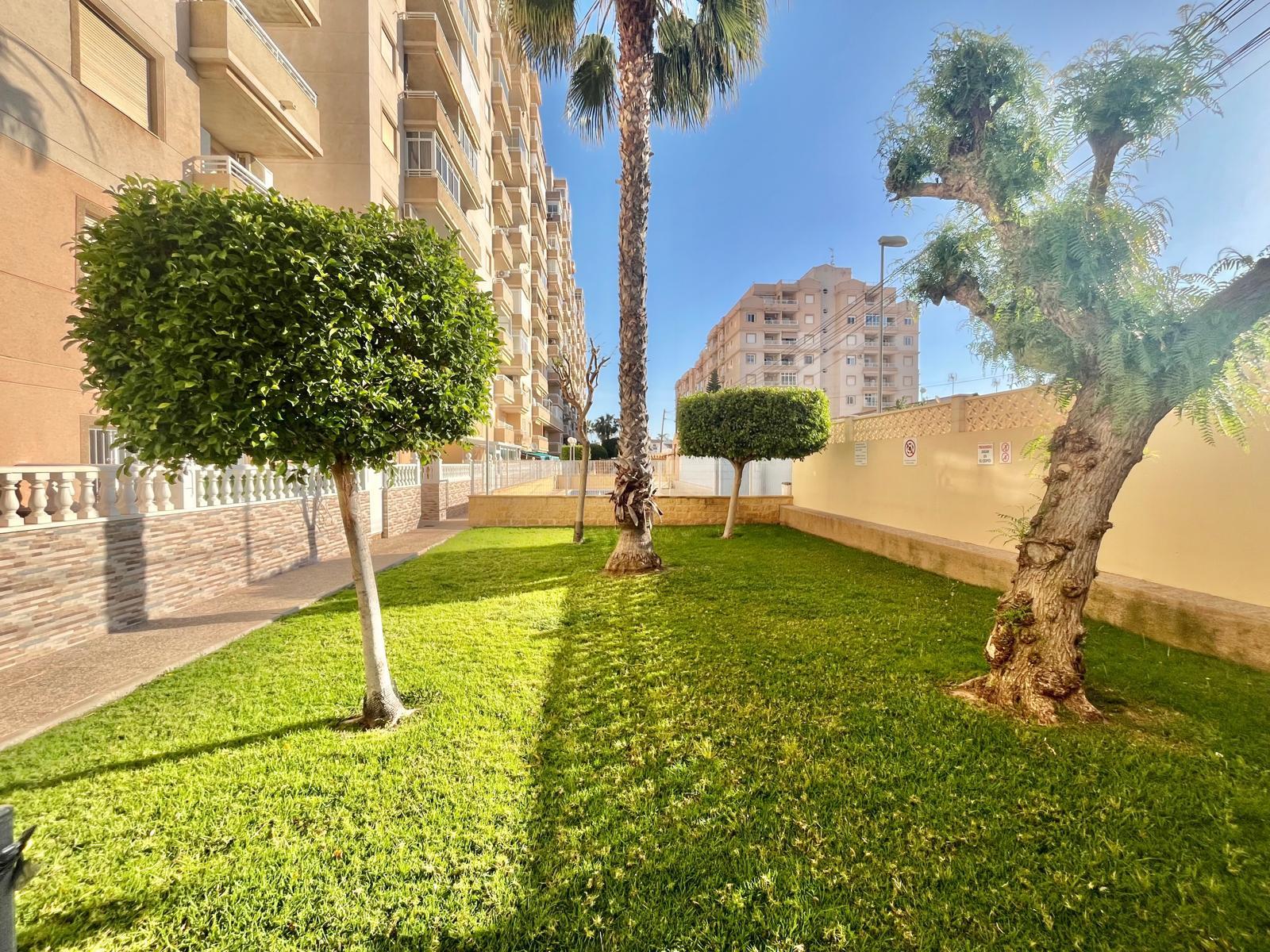 2 Bed, 1 Bath, ApartmentFor Sale, Torrevieja, Alicante
