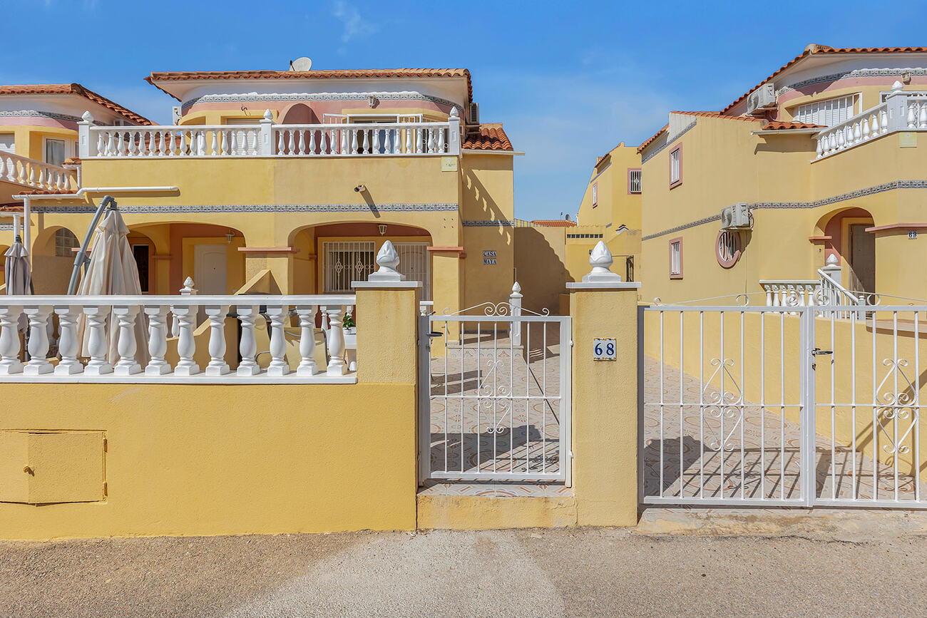 2 Bed, 2 Bath, ApartmentFor Sale, Orihuela Costa, Alicante