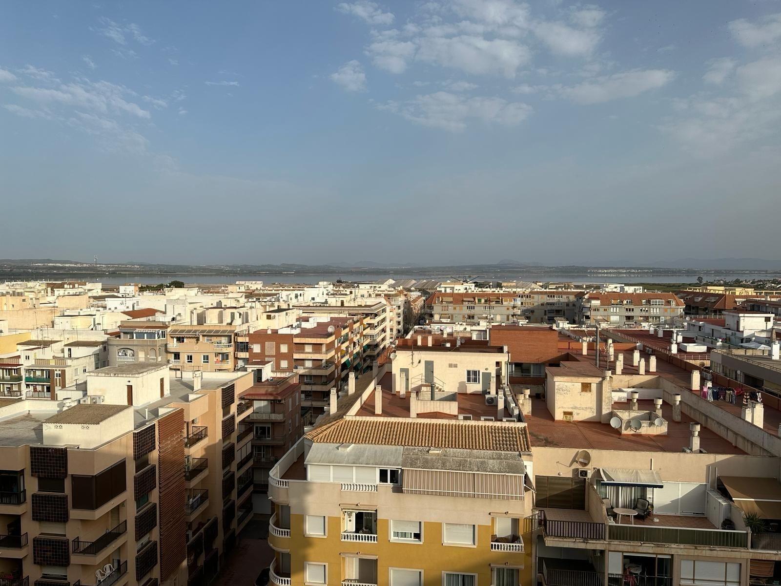 2 Bed, 1 Bath, ApartmentFor Sale, Torrevieja, Alicante