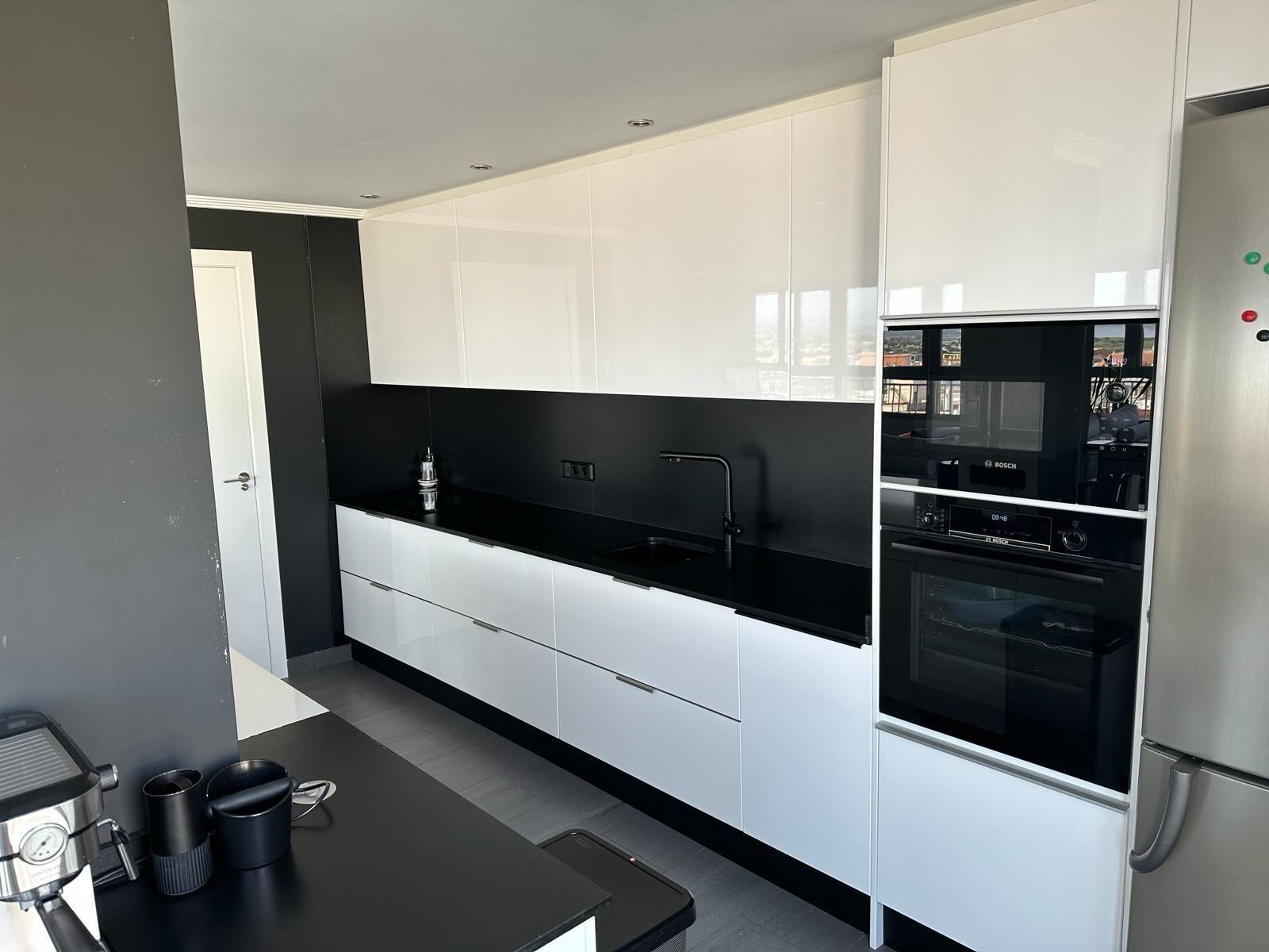 2 Bed, 1 Bath, ApartmentFor Sale, Torrevieja, Alicante