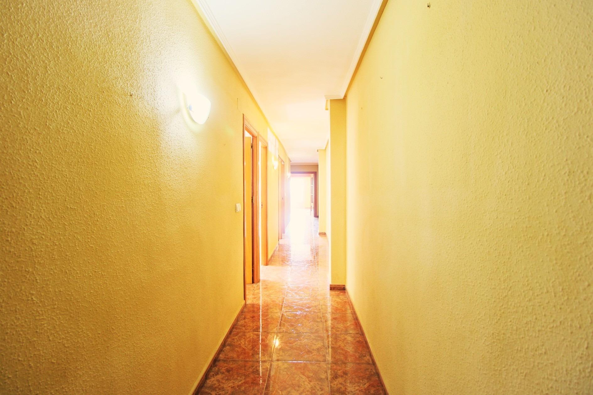 3 Bed, 2 Bath, ApartmentFor Sale, Torrevieja, Alicante