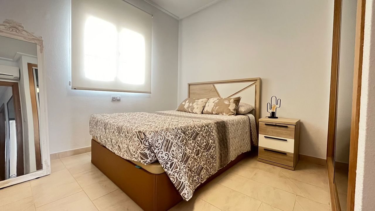 3 Bed, 2 Bath, ApartmentFor Sale, Los Dolses, Alicante