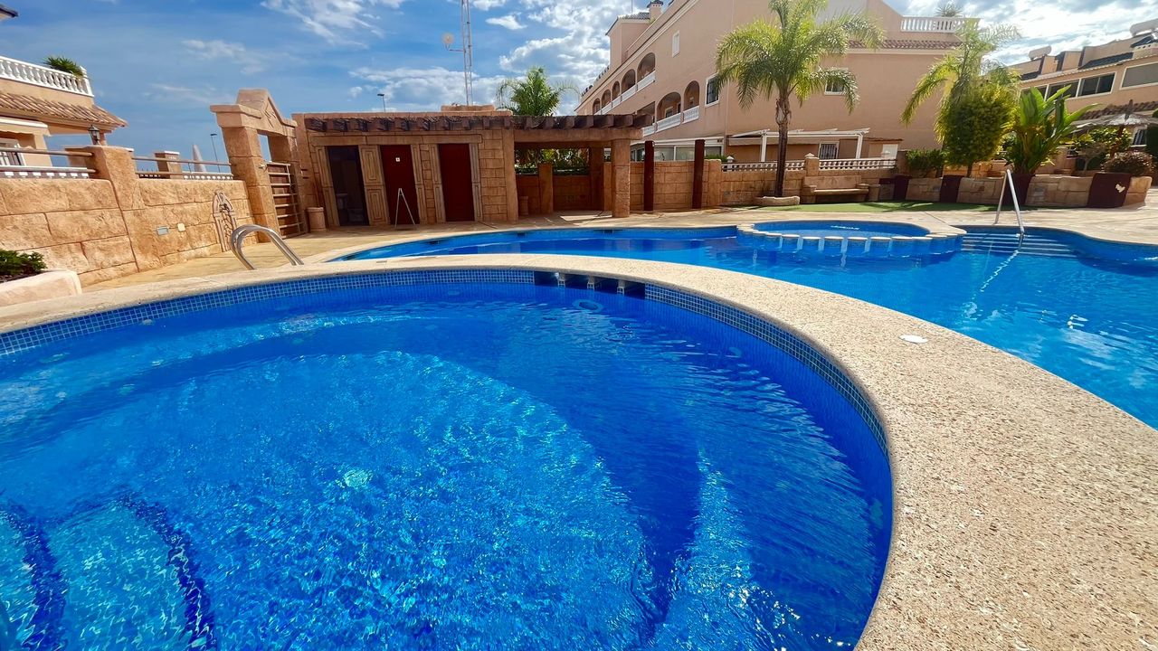 3 Bed, 2 Bath, ApartmentFor Sale, Los Dolses, Alicante