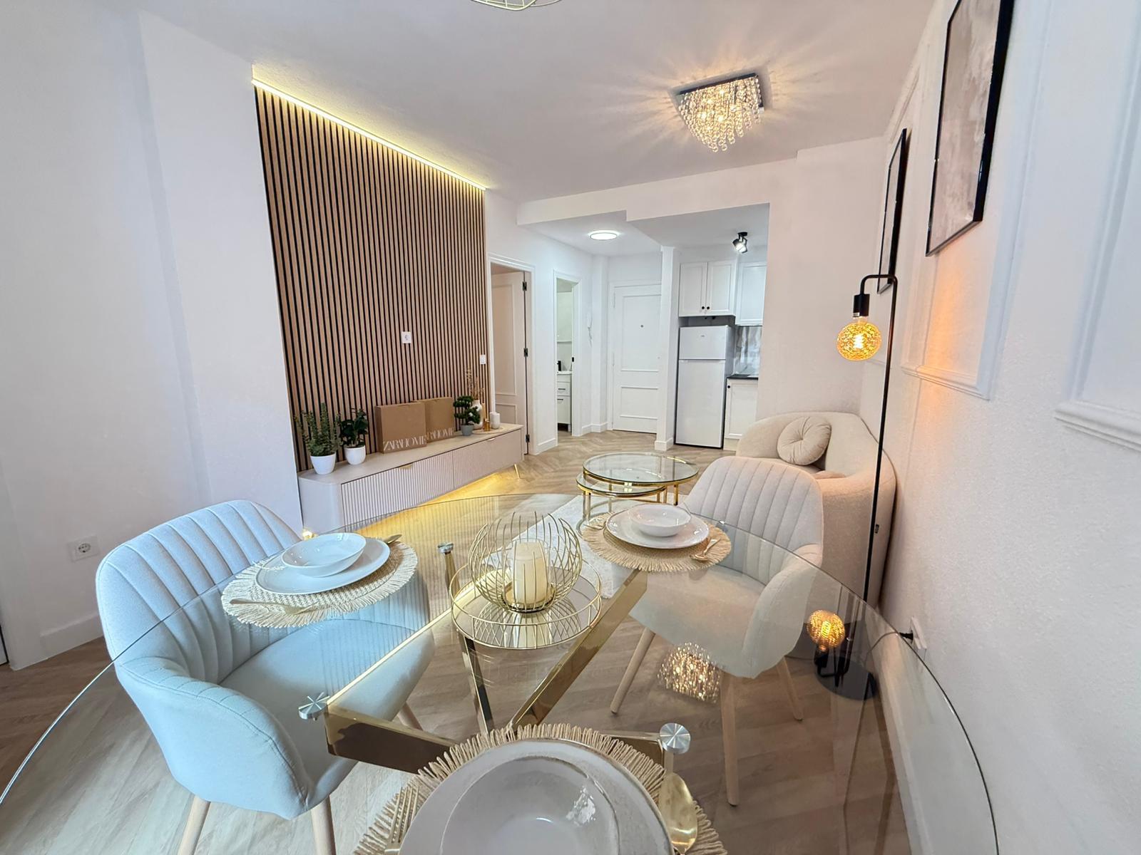 2 Bed, 1 Bath, ApartmentFor Sale, Torrevieja, Alicante