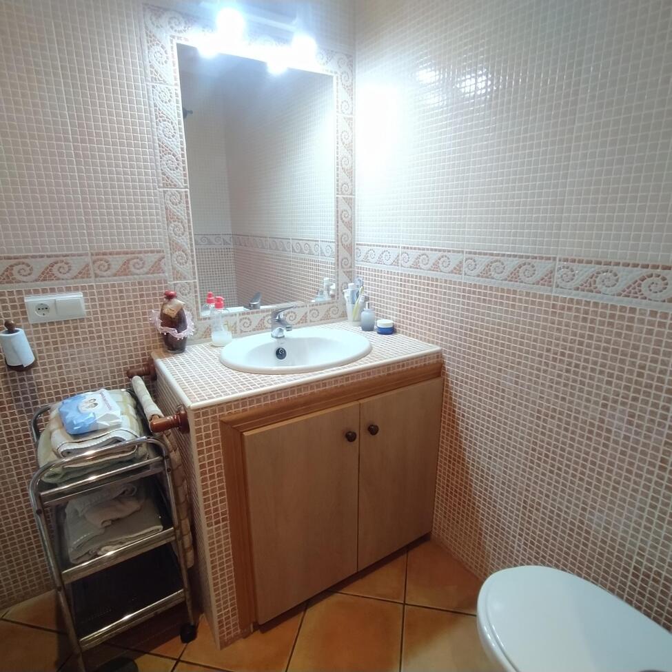 3 Bed, 1 Bath, ApartmentFor Sale, Torrevieja, Alicante