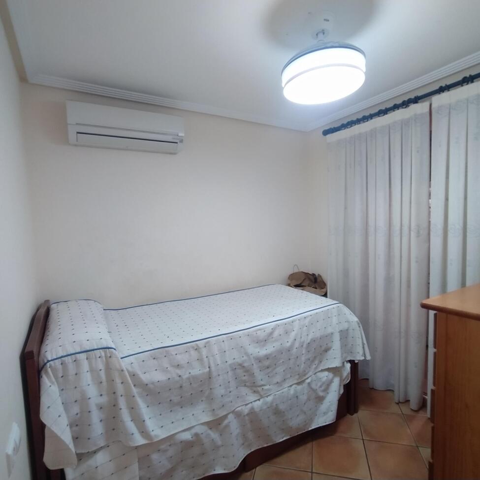 3 Bed, 1 Bath, ApartmentFor Sale, Torrevieja, Alicante