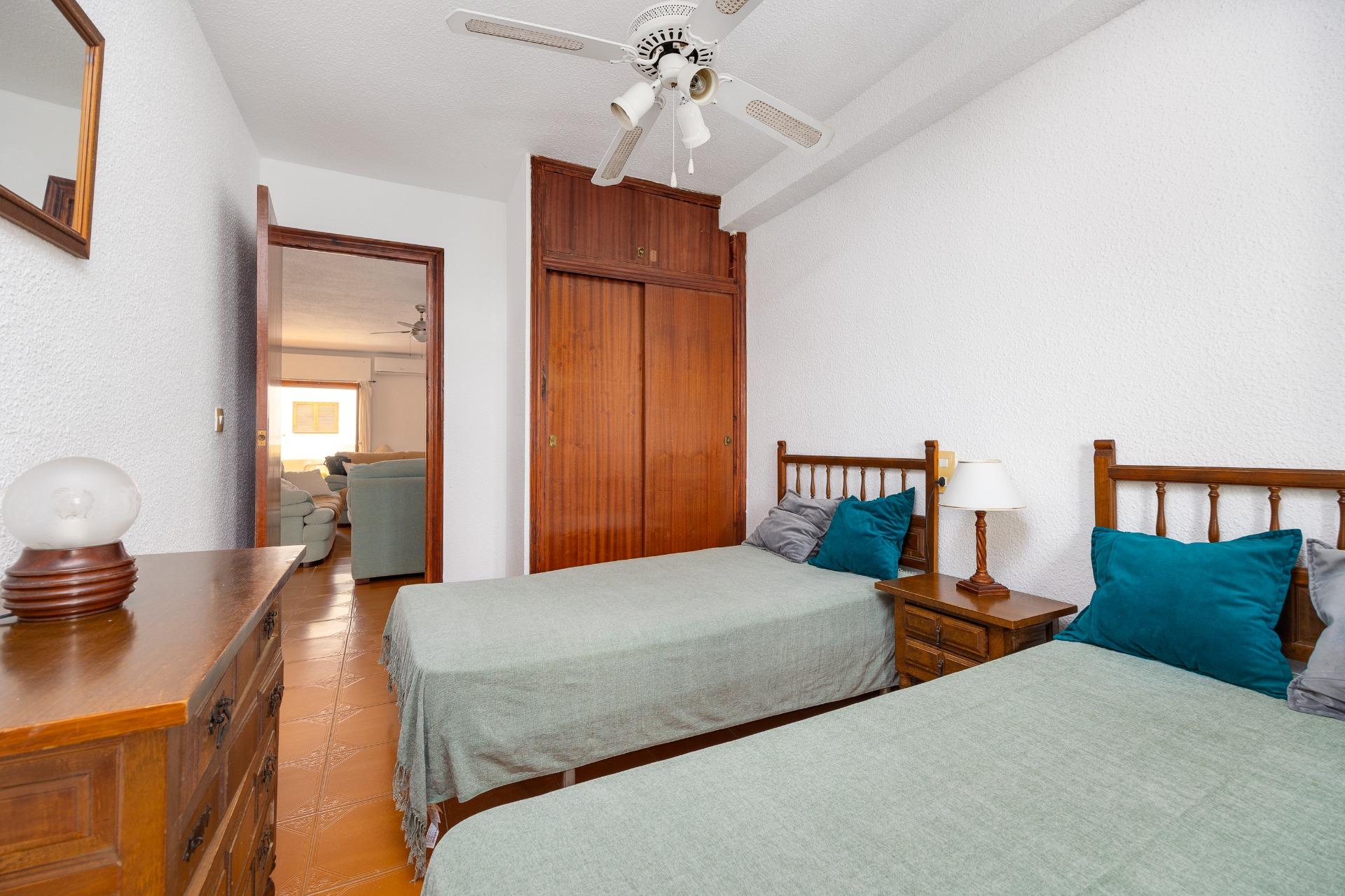 2 Bed, 1 Bath, ApartmentFor Sale, Torrevieja, Alicante