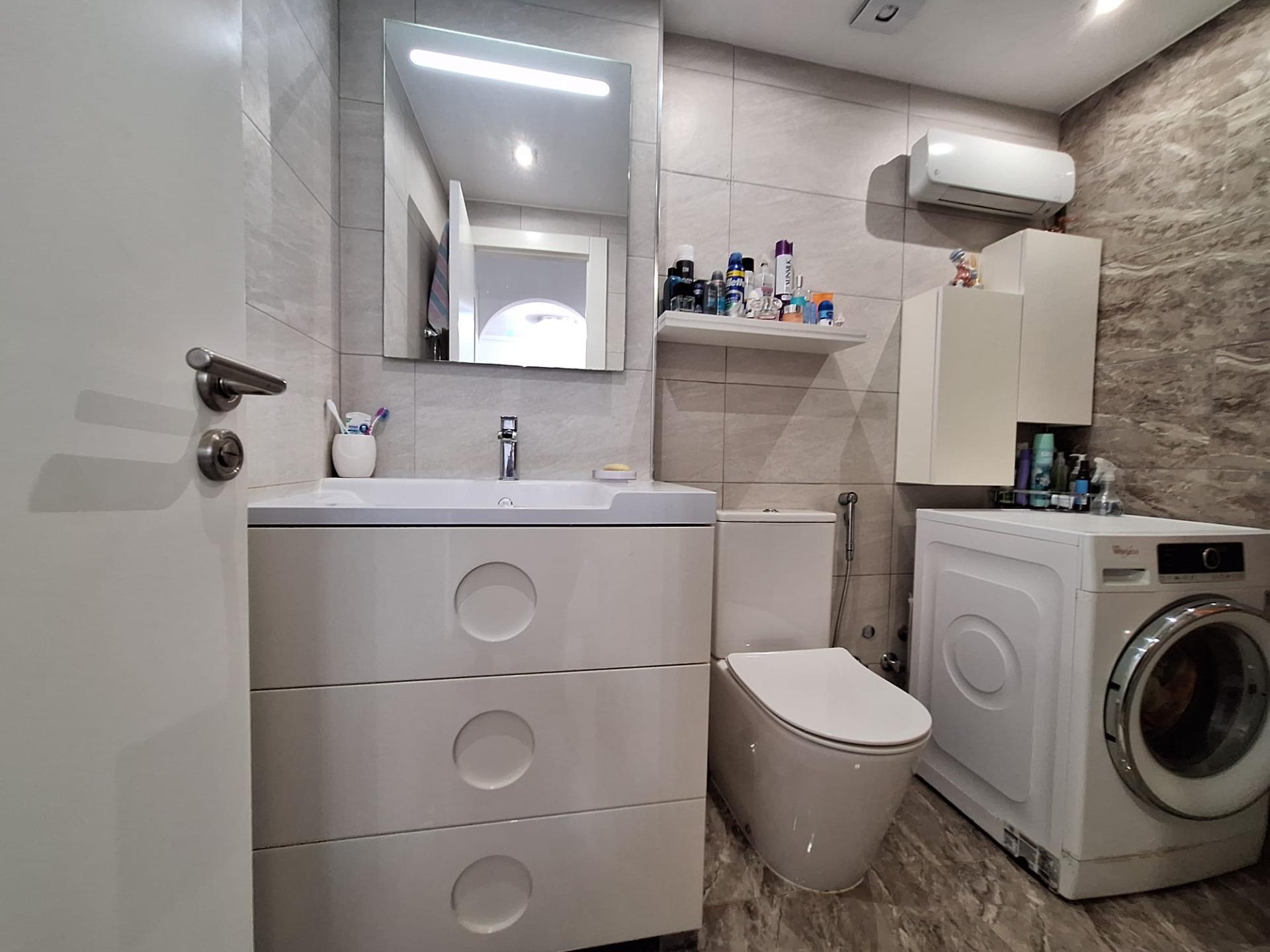 2 Bed, 1 Bath, ApartmentFor Sale, Orihuela Costa, Alicante