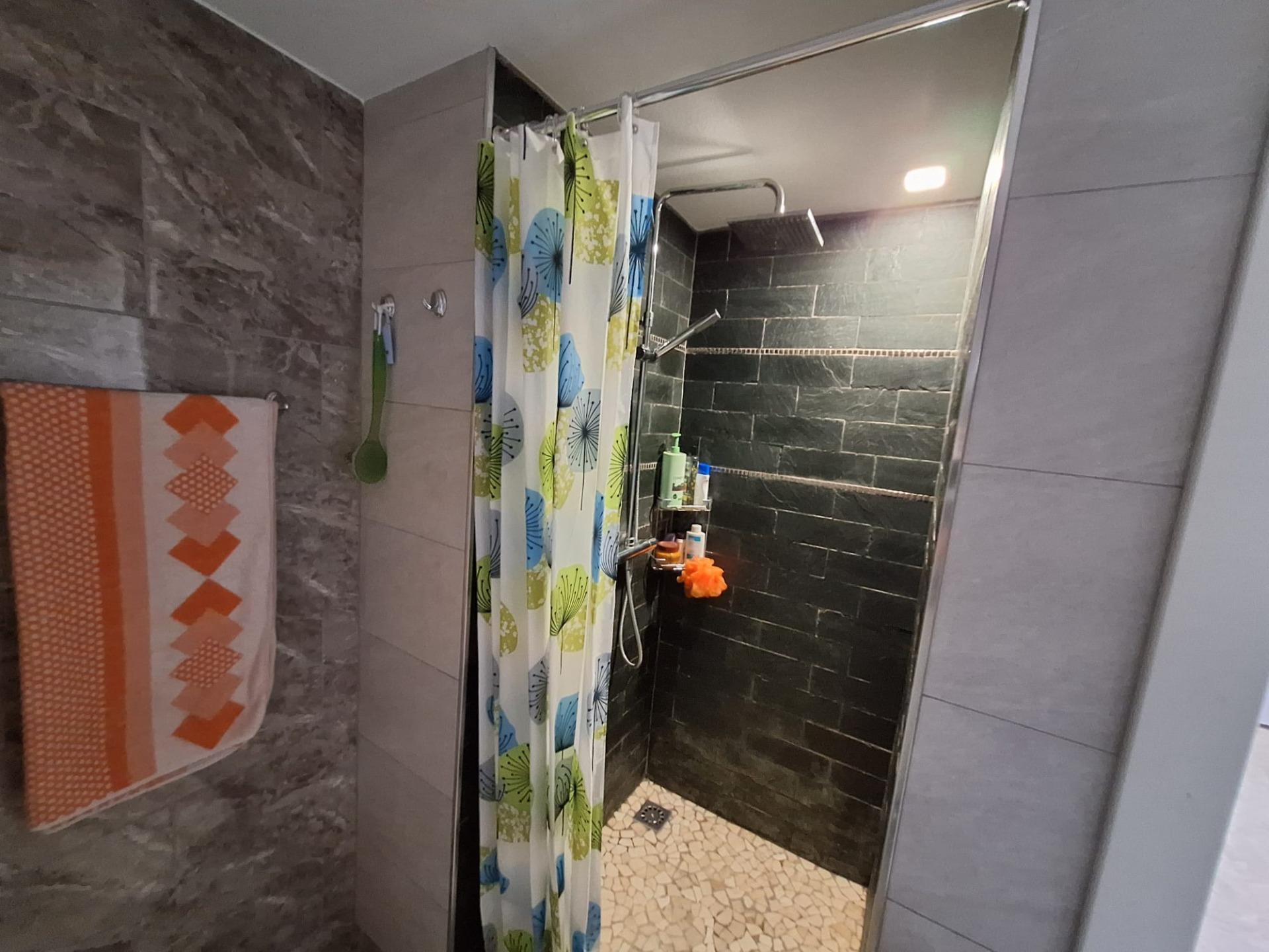 2 Bed, 1 Bath, ApartmentFor Sale, Orihuela Costa, Alicante