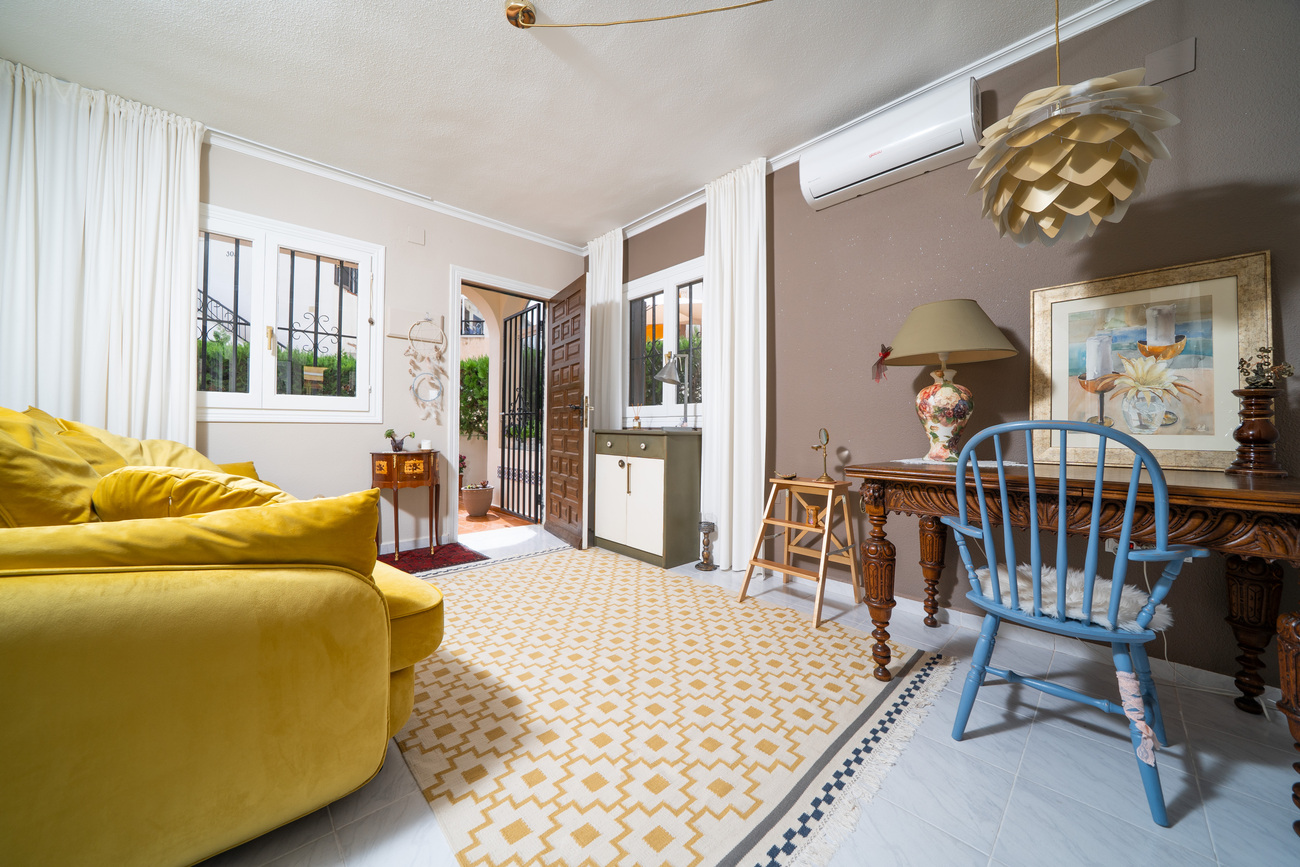 2 Bed, 1 Bath, HouseFor Sale, Torrevieja, Alicante