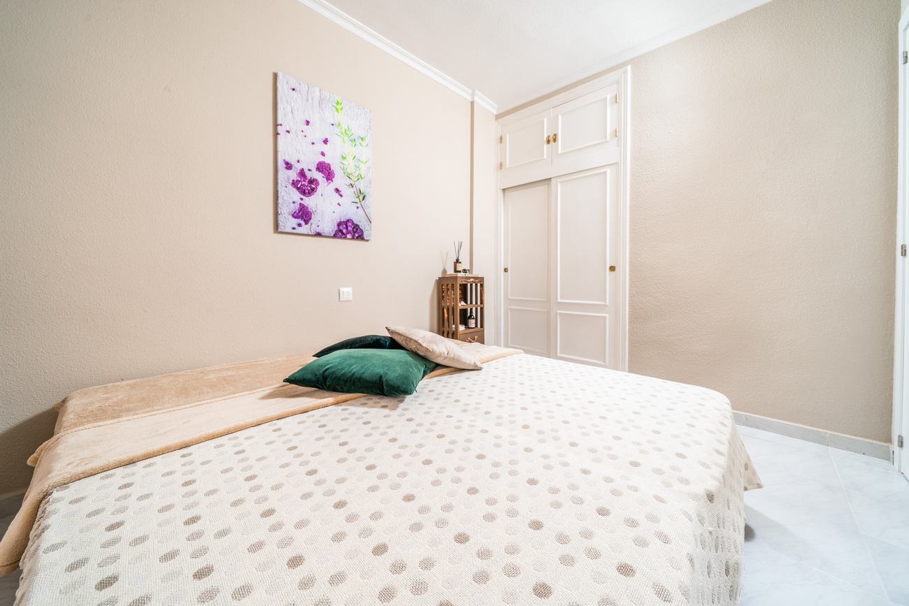 2 Bed, 1 Bath, HouseFor Sale, Torrevieja, Alicante