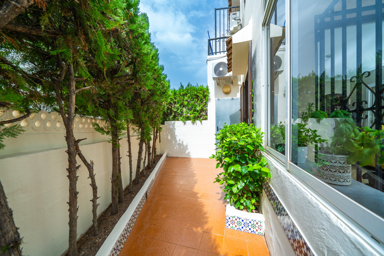 2 Bed, 1 Bath, HouseFor Sale, Torrevieja, Alicante