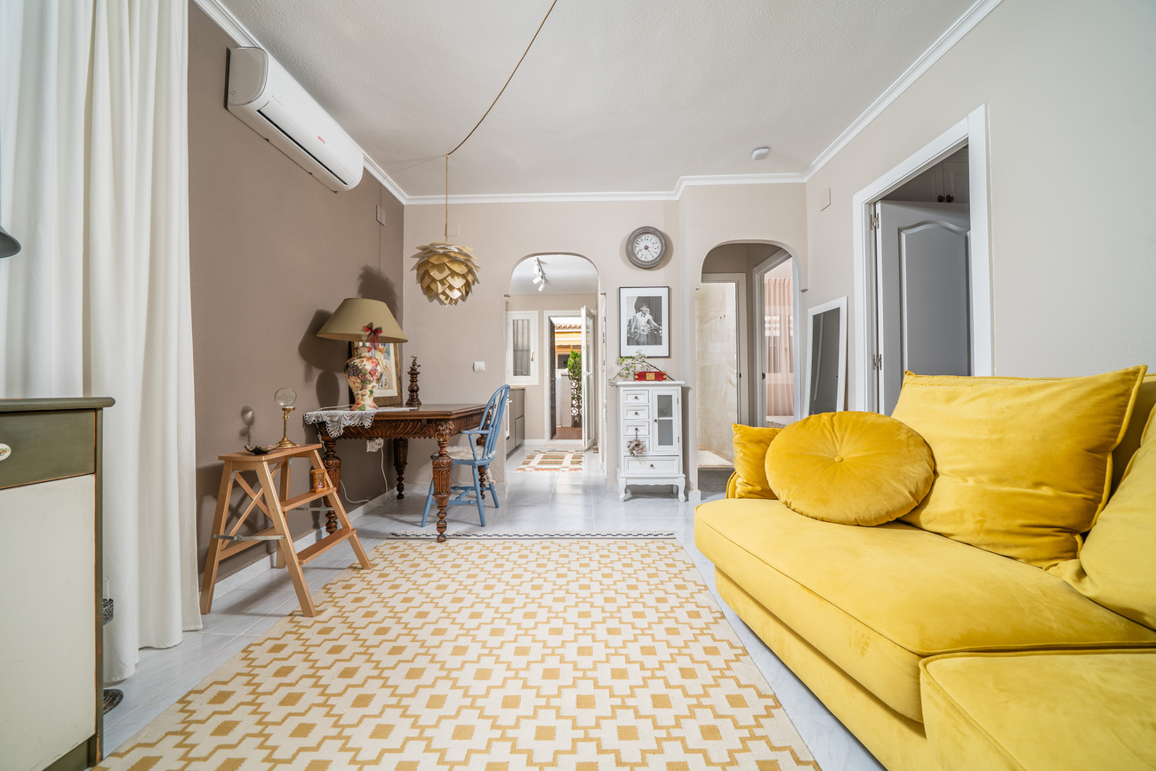 2 Bed, 1 Bath, HouseFor Sale, Torrevieja, Alicante