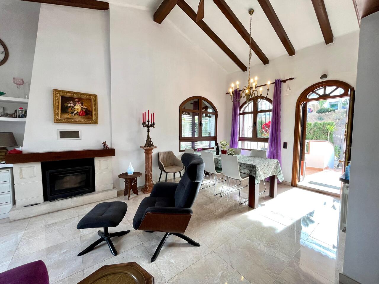 4 Bed, 2 Bath, HouseFor Sale, Villamartin, Alicante