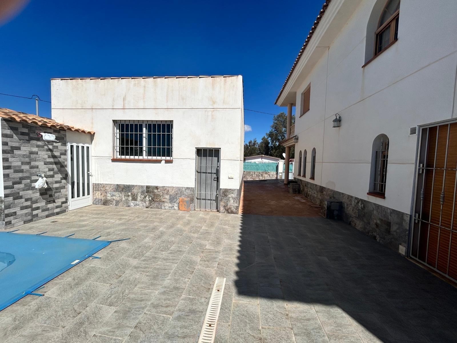 4 Bed, 4 Bath, HouseFor Sale, Los Alcazares, Murcia