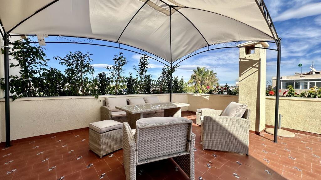 2 Bed, 2 Bath, ApartmentFor Sale, Torrevieja, Alicante