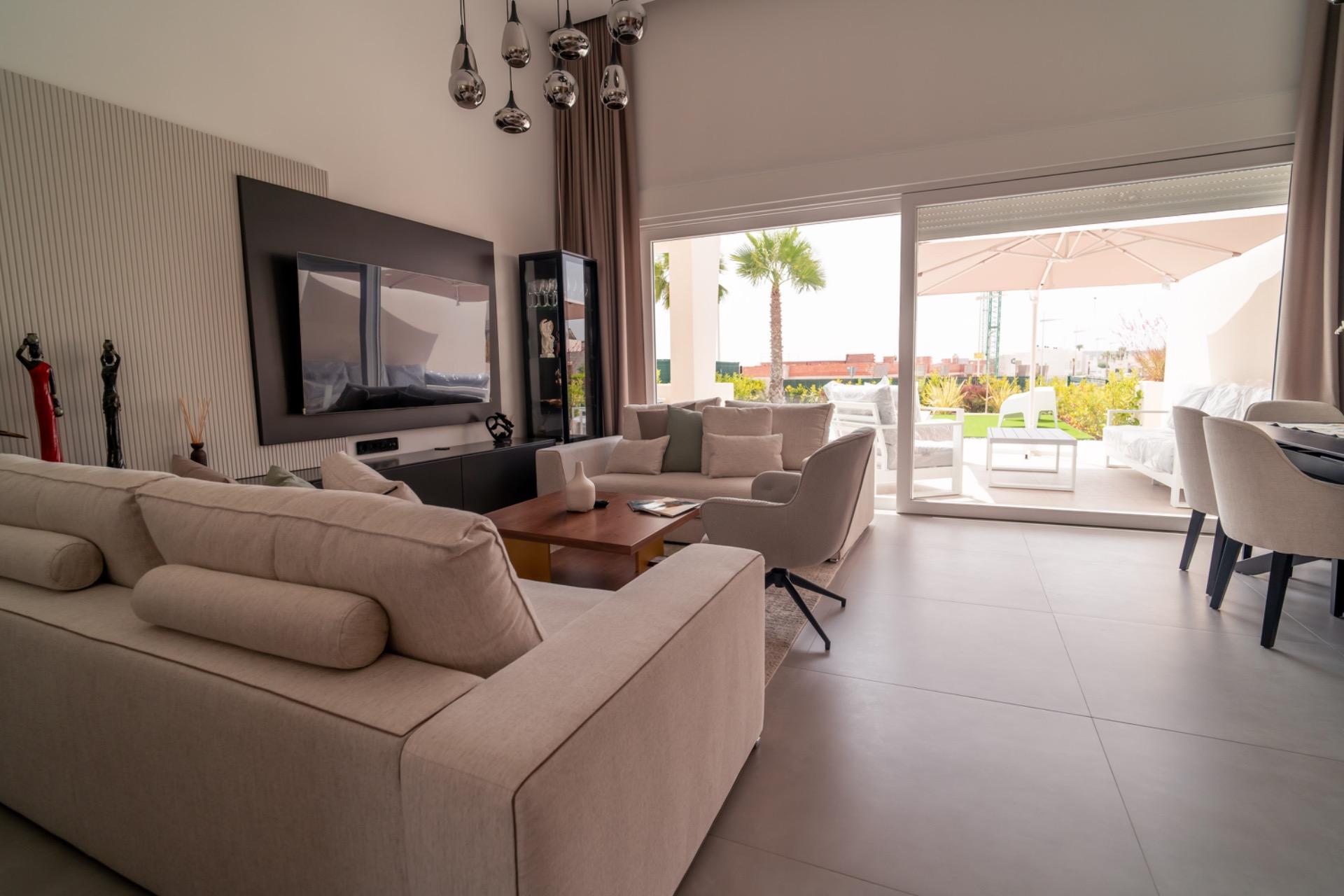 3 Bed, 2 Bath, HouseFor Sale, Algorfa, Alicante