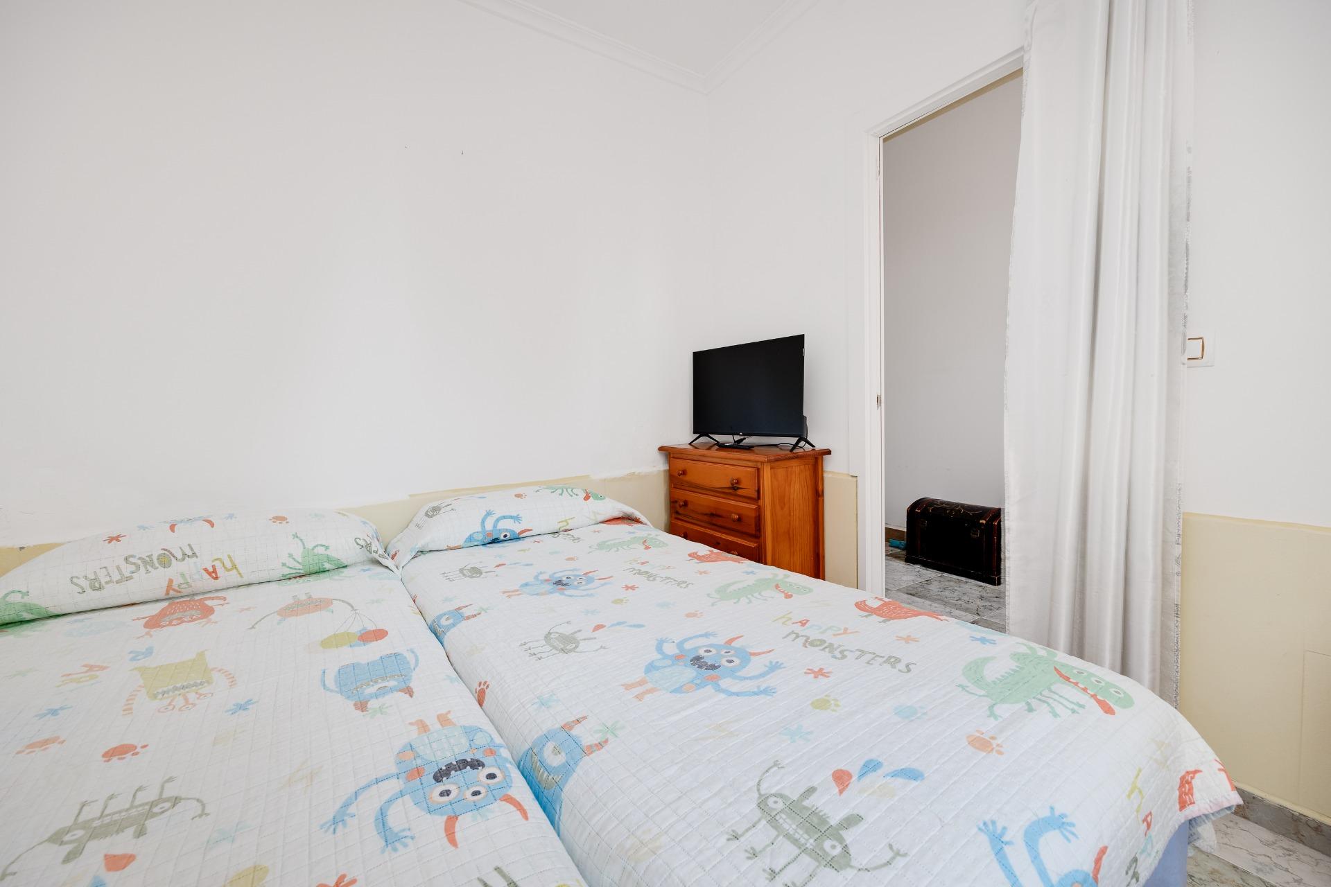 3 Bed, 2 Bath, ApartmentFor Sale, Torrevieja, Alicante