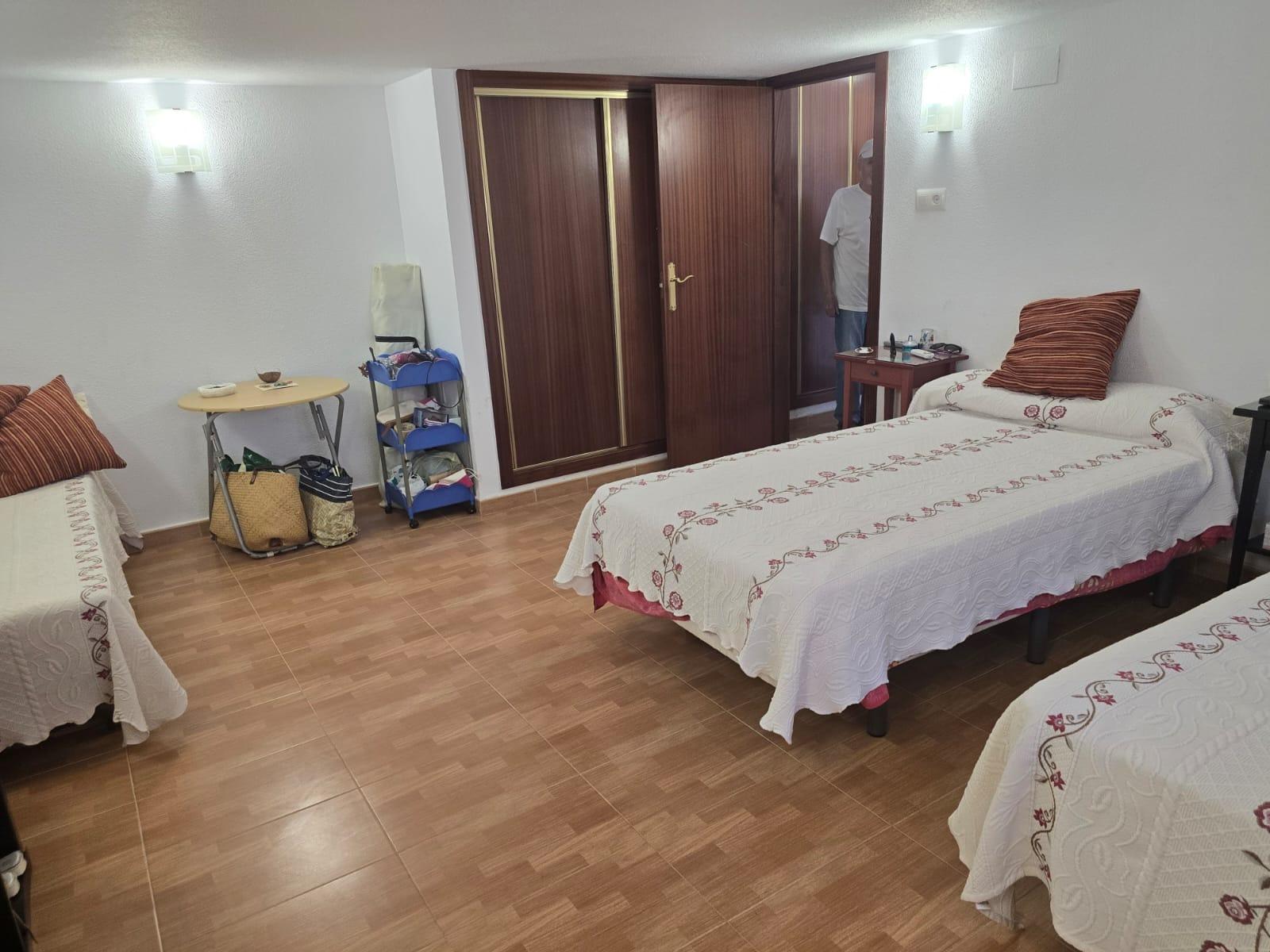 7 Bed, 4 Bath, HouseFor Sale, Orihuela Costa, Alicante