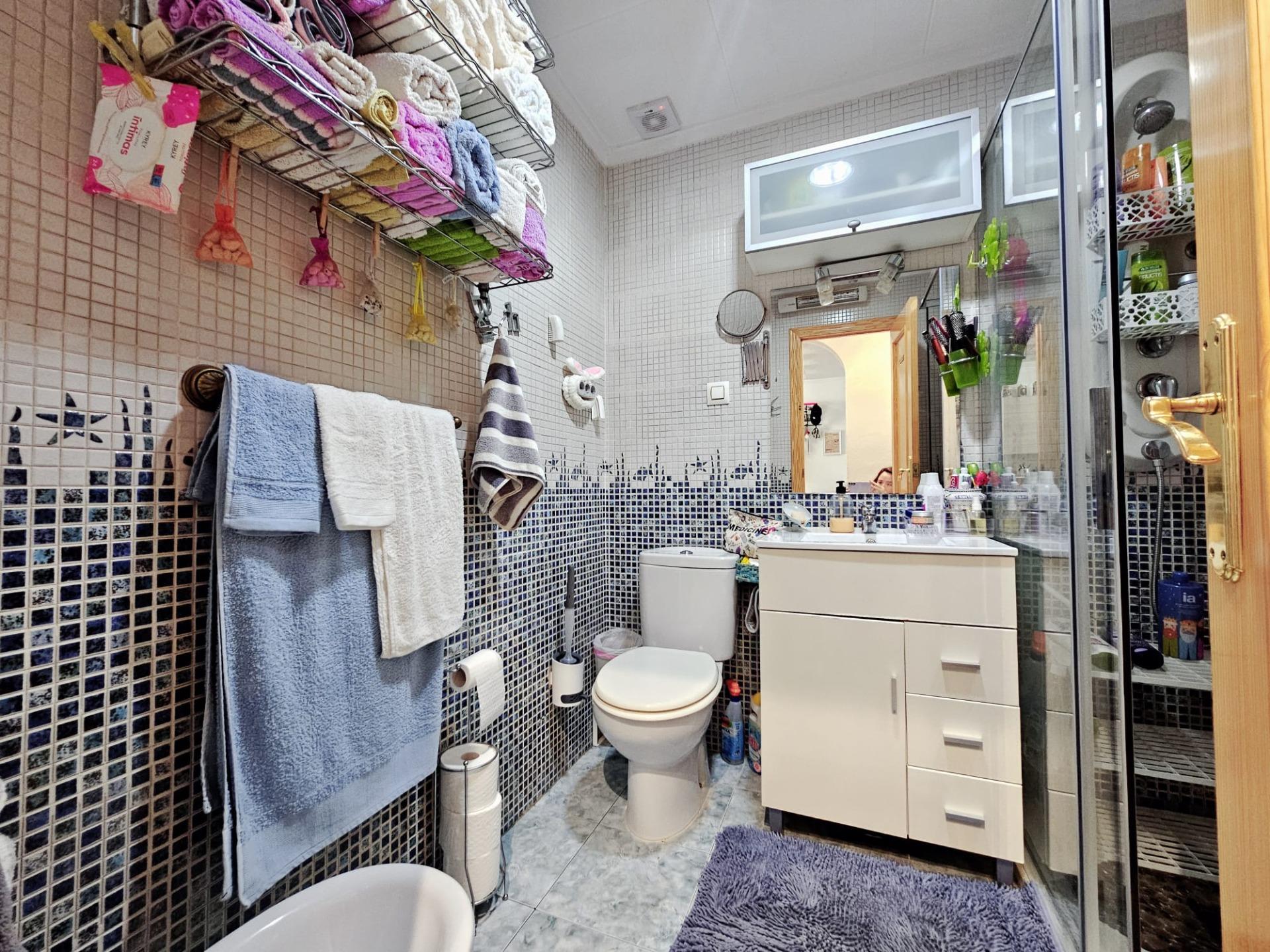 2 Bed, 1 Bath, HouseFor Sale, Torrevieja, Alicante