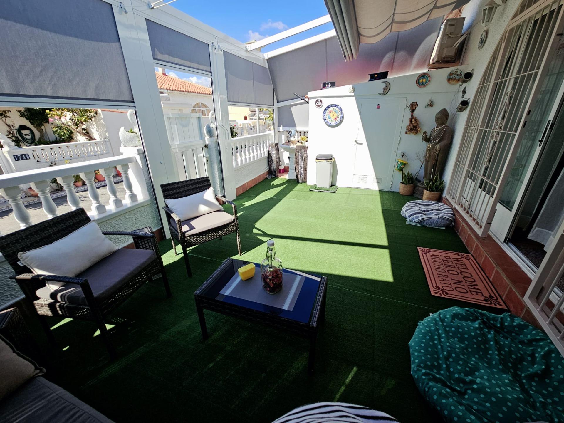 2 Bed, 1 Bath, HouseFor Sale, Torrevieja, Alicante