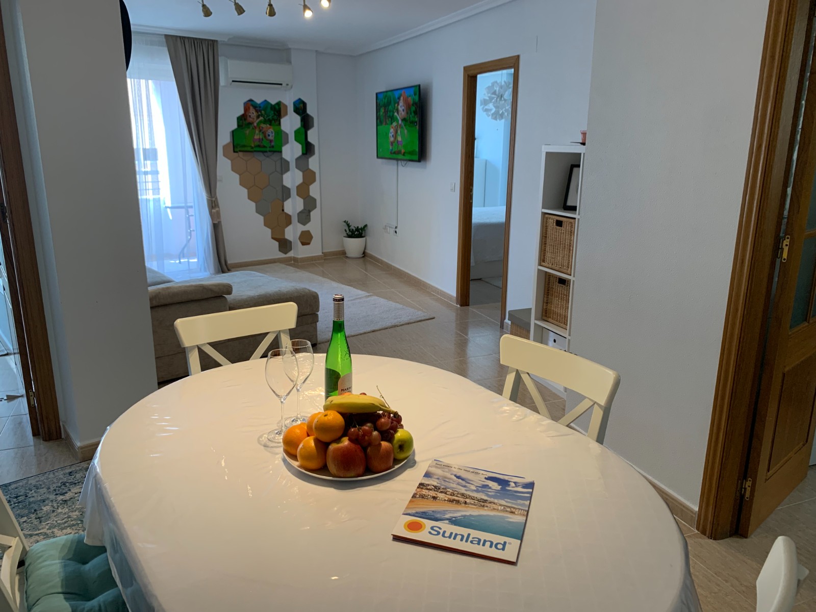 3 Bed, 2 Bath, ApartmentFor Sale, Torrevieja, Alicante