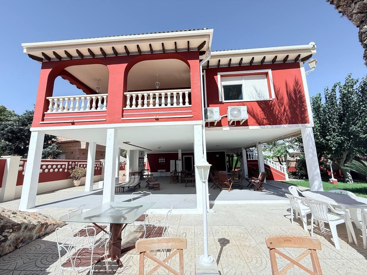 5 Bed, 3 Bath, HouseFor Sale, Campoamor, Alicante