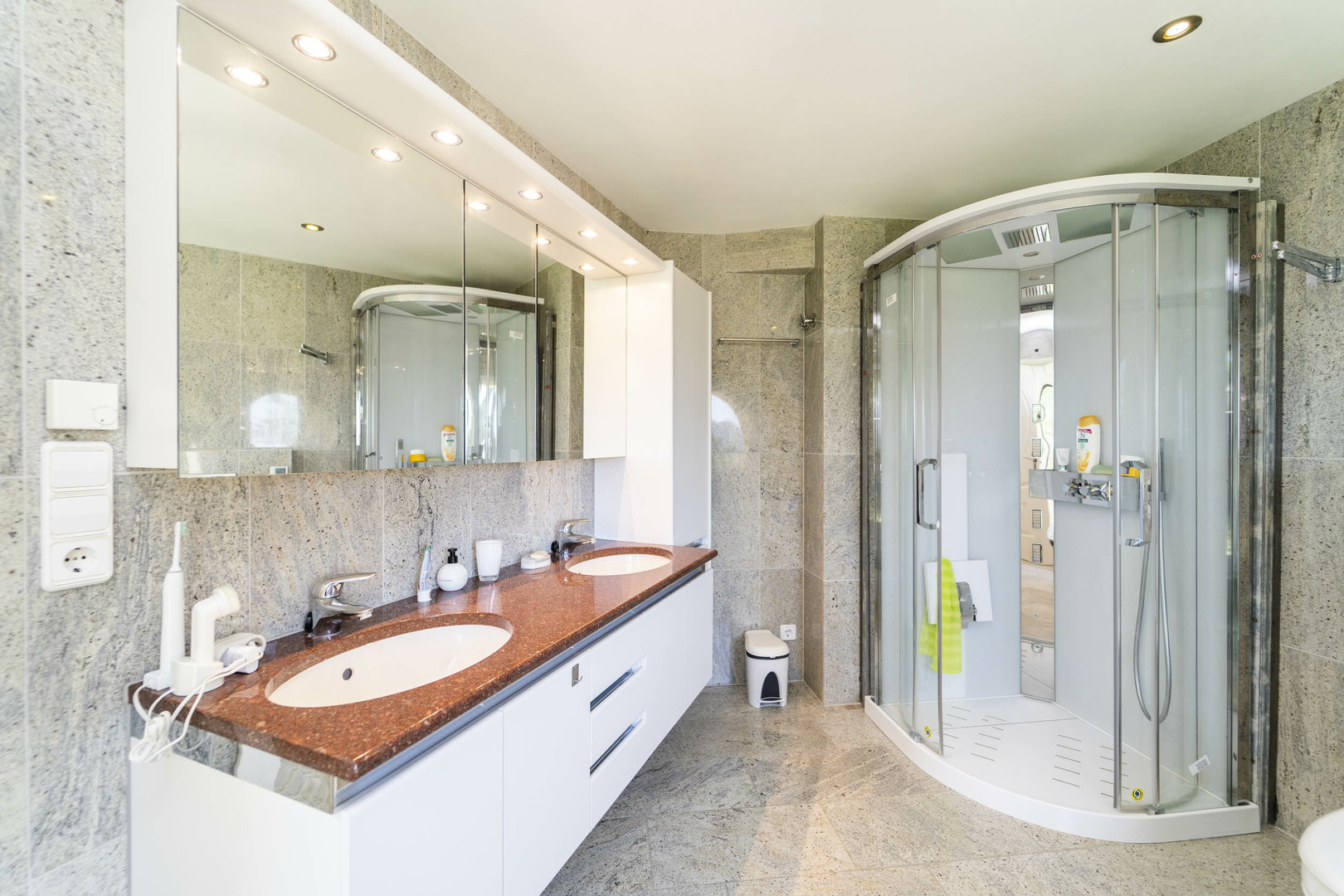 6 Bed, 4 Bath, HouseFor Sale, Calpe, Alicante