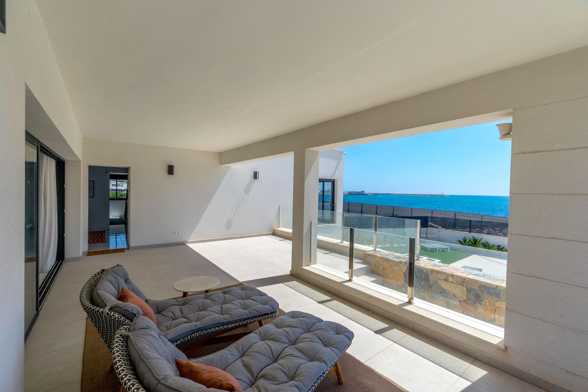 5 Bed, 3 Bath, HouseFor Sale, Torrevieja, Alicante