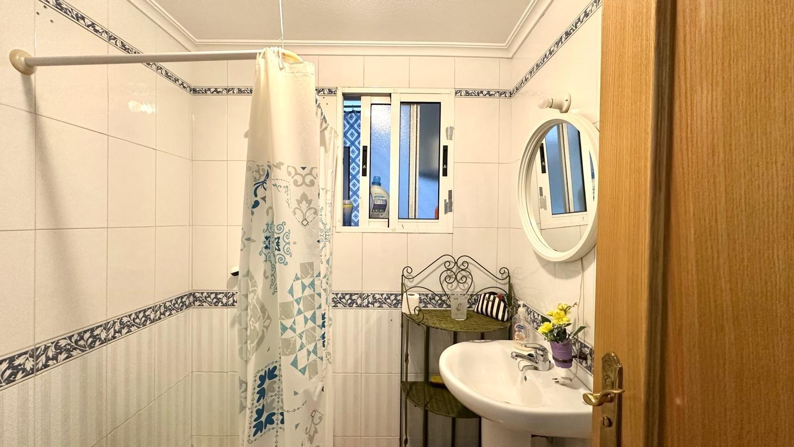 2 Bed, 2 Bath, ApartmentFor Sale, Torrevieja, Alicante