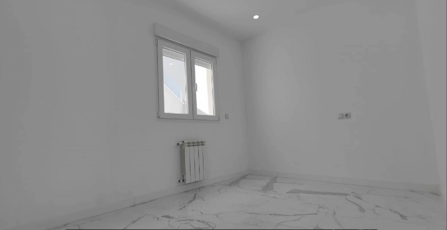 6 Bed, 3 Bath, HouseFor Sale, Torrevieja, Alicante