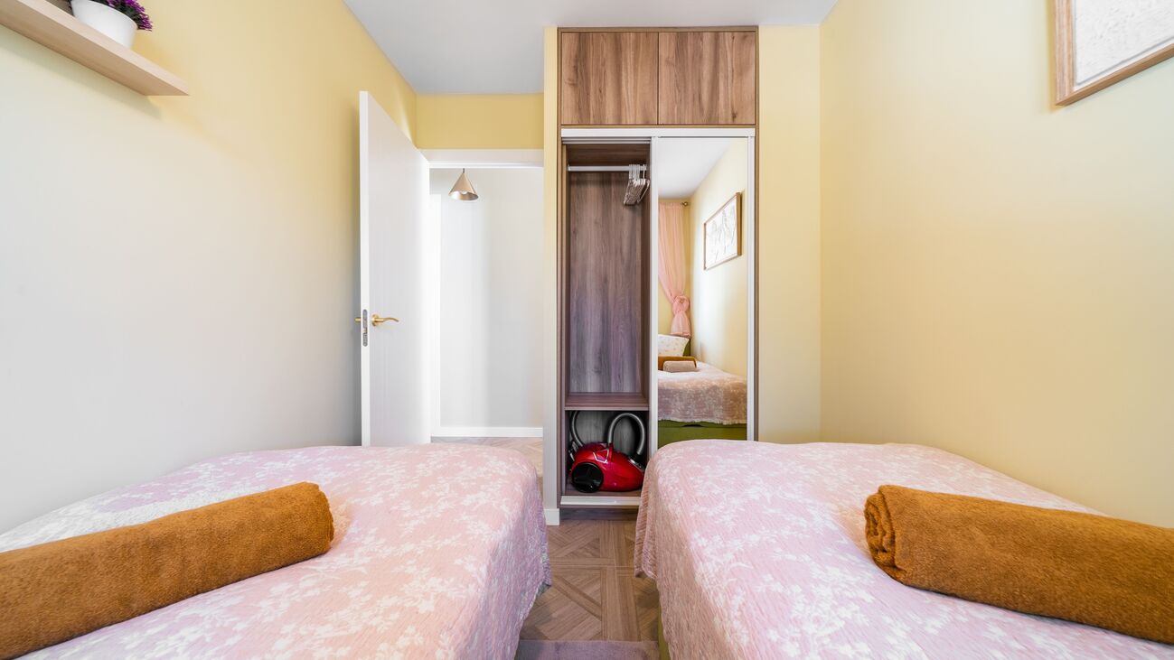 2 Bed, 1 Bath, ApartmentFor Sale, Torrevieja, Alicante