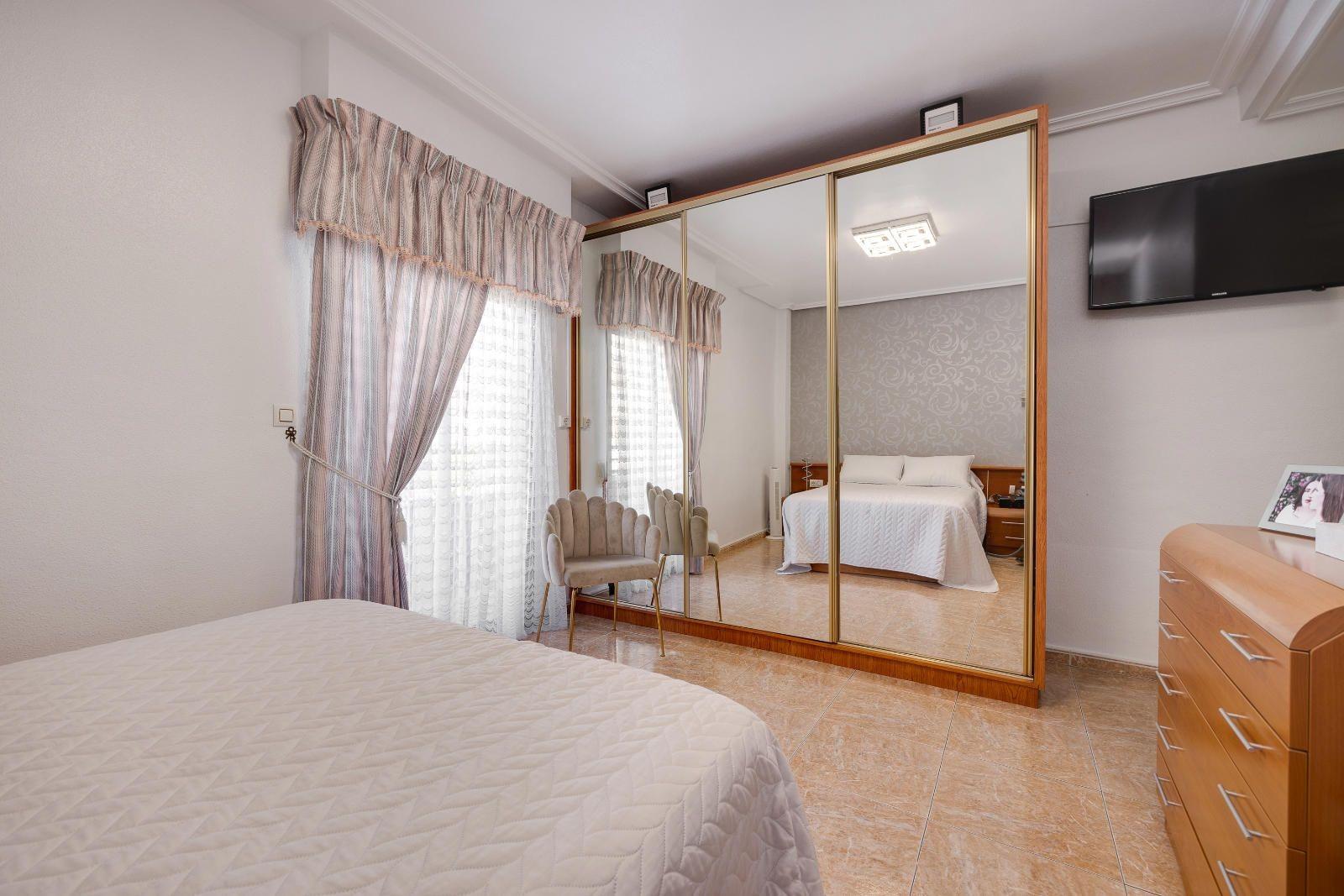 ApartmentFor Sale, Torrevieja, Alicante